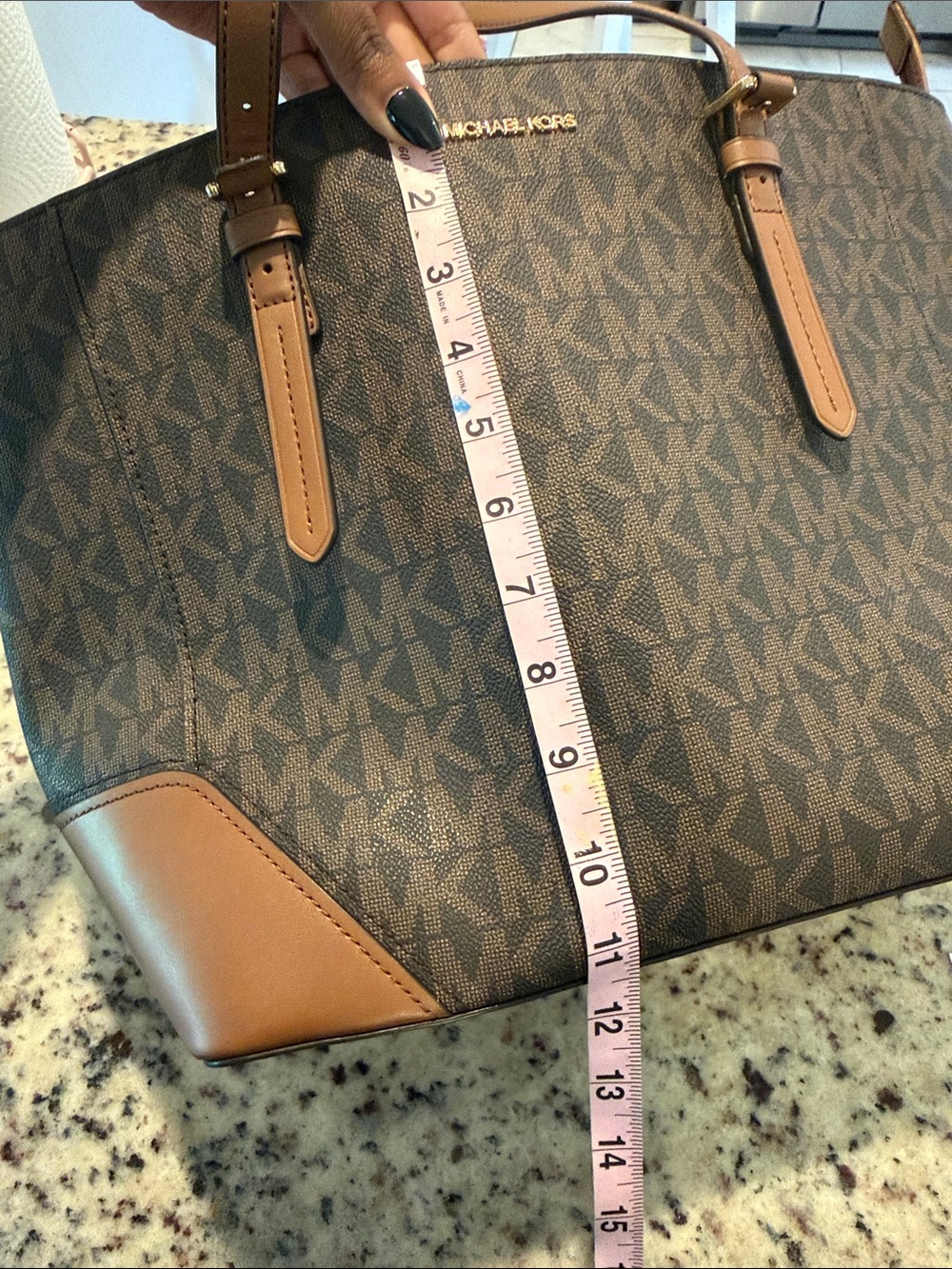 Michael Kors Aria Brown Logo Tote with Tan Trim and Gold Logo - Picture 12 of 16